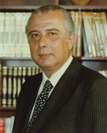 Σπύρος Κυπριανού