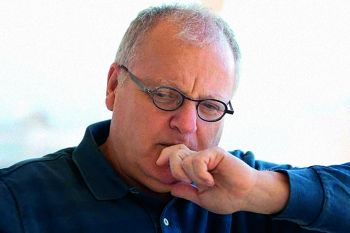 Σταύρος Λυγερός